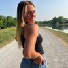 Lucy Pratt - @lucypratt575 - Poshmark